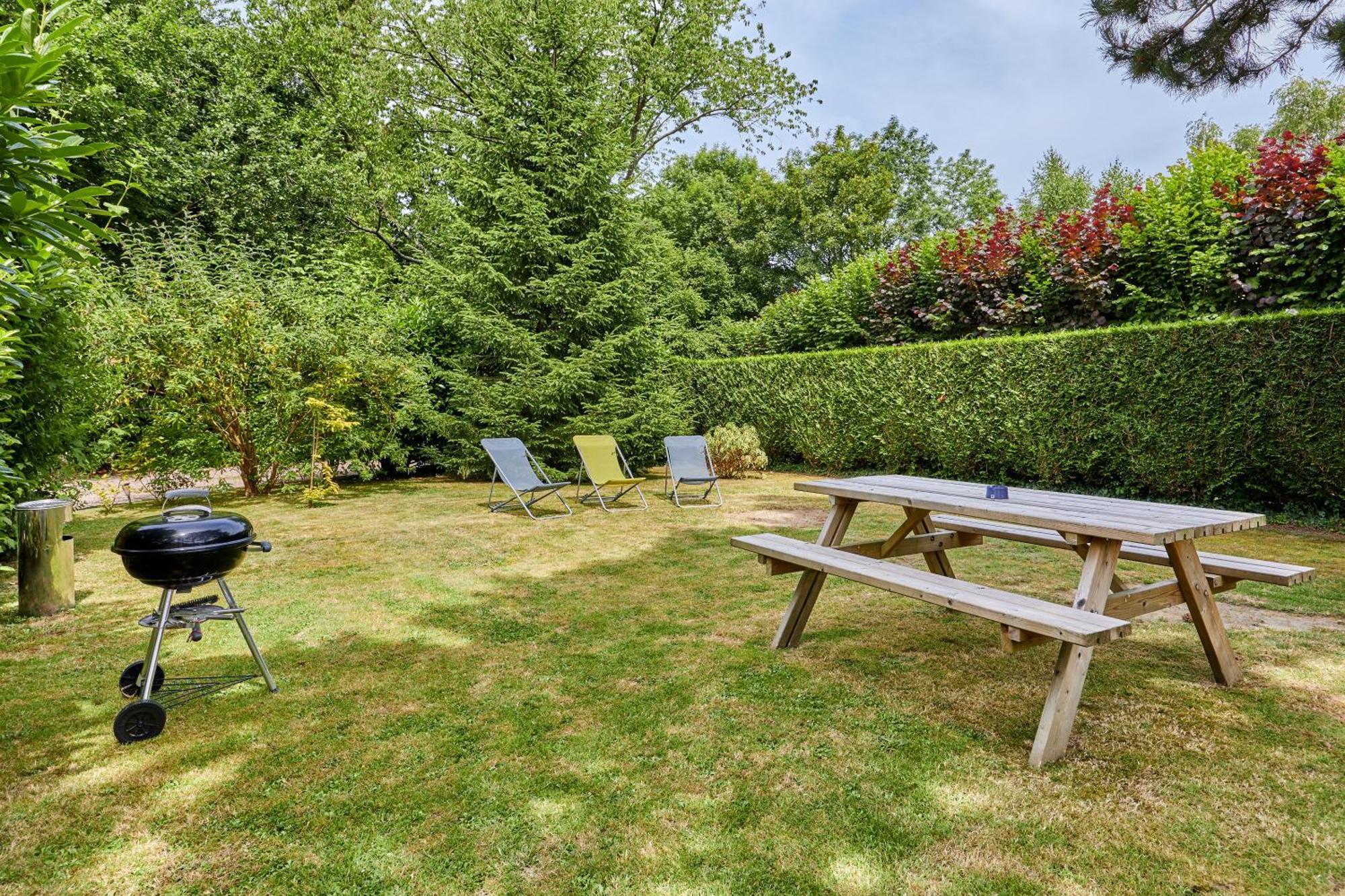Domaine Du Gros Chene - Terrasses Avec Jacuzzis Privatifs Ablon Exterior foto
