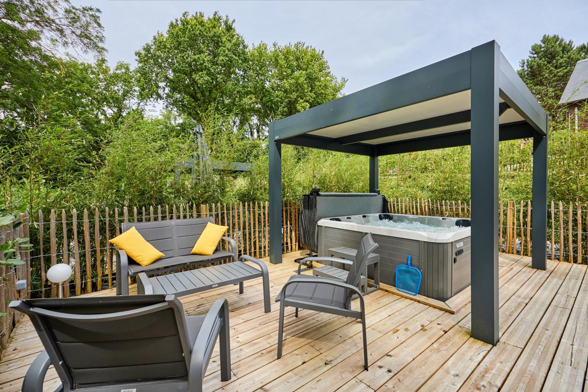 Domaine Du Gros Chene - Terrasses Avec Jacuzzis Privatifs Ablon Exterior foto